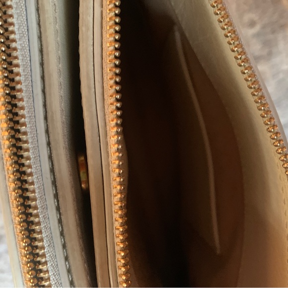 Chloe cream purse - good condition! - Picture 8 of 9